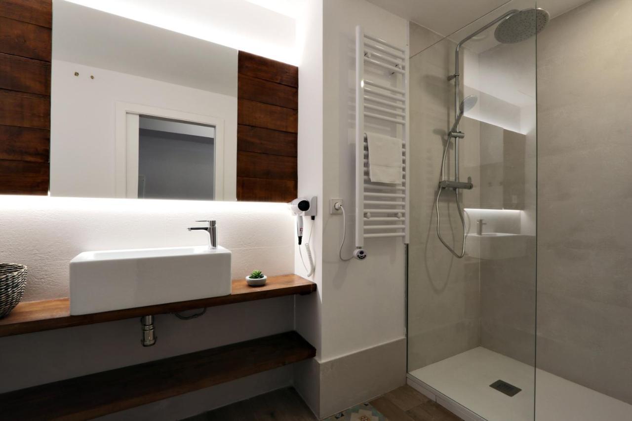 Classbedroom Port Ramblas 巴塞罗那 外观 照片